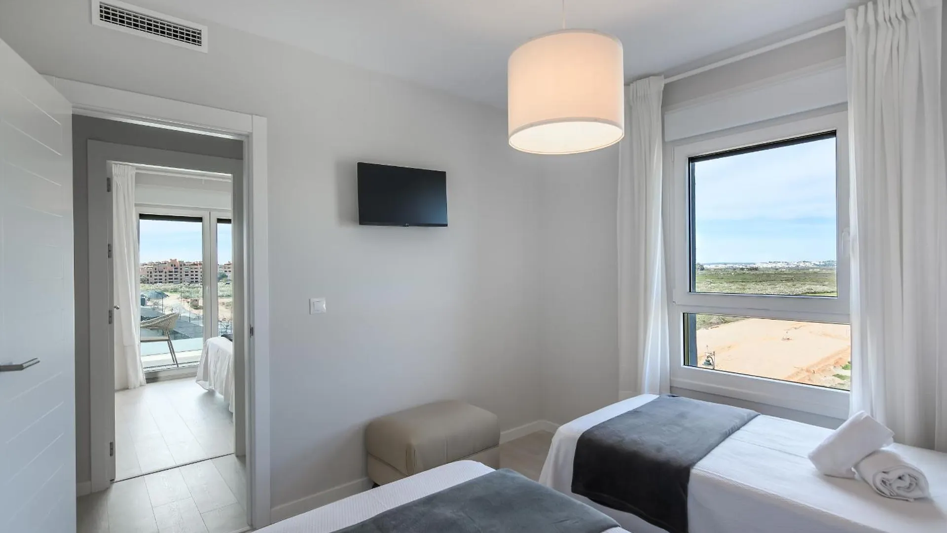 Los Camaleones By H - Playa De Los Haraganes Hlhc3304P4 Isla Canela Daire