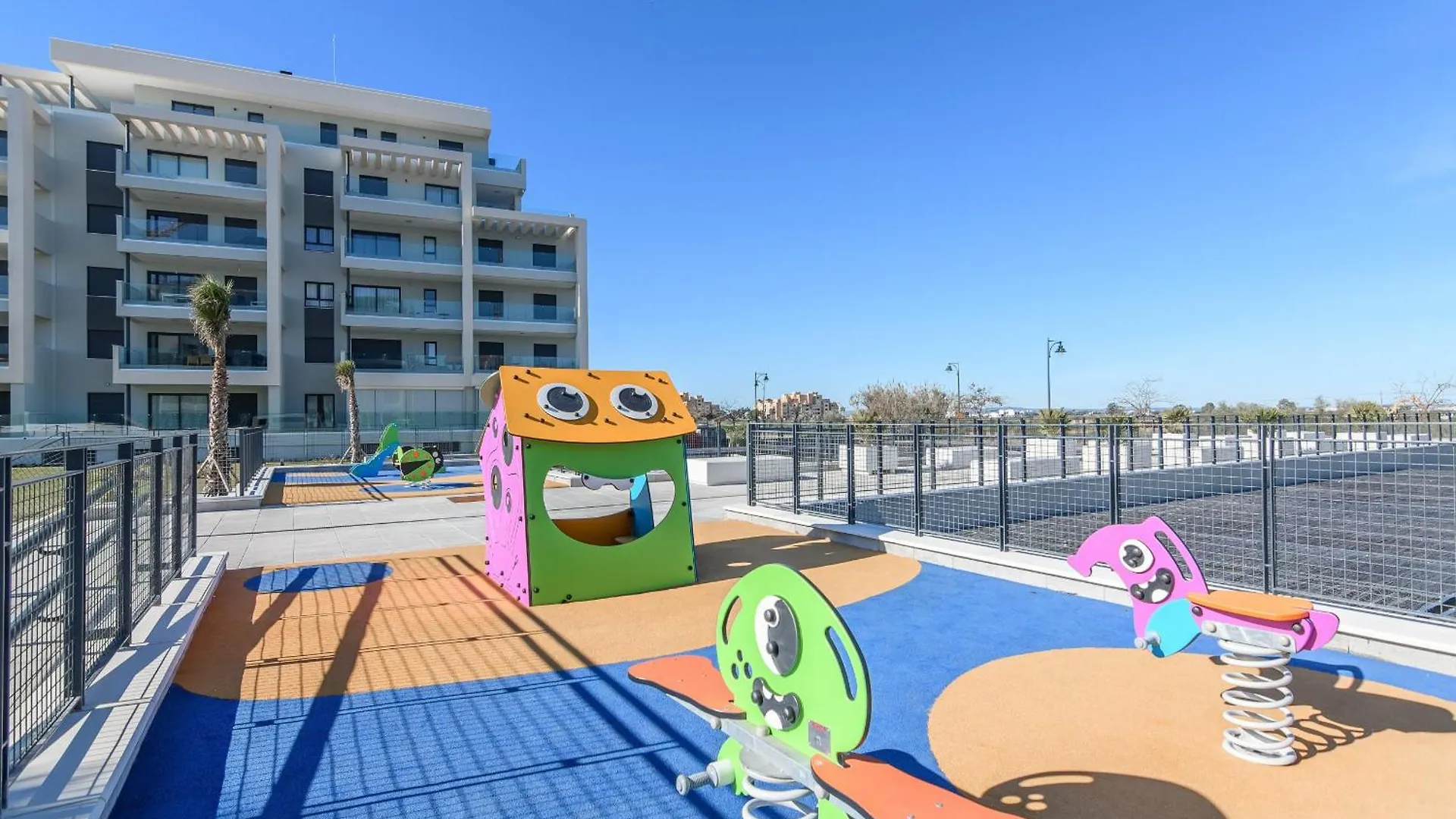 Daire Los Camaleones By H - Playa De Los Haraganes Hlhc3304P4 Isla Canela